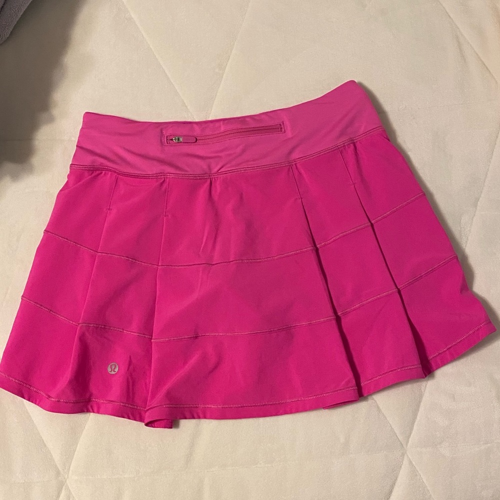Lululemon pace rival skirt